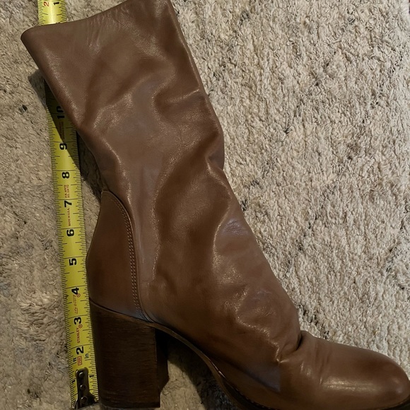 NWT Free People ELLE Block Heeled Boots in Slouchy  Leather - Picture 3 of 5